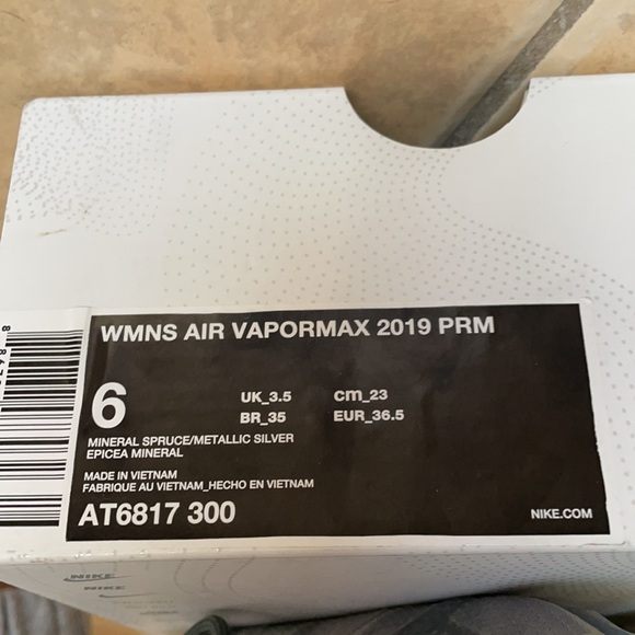 Nike Vapormax - Picture 5 of 5